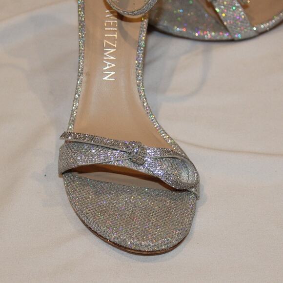 NEW STUART WEITZMAN WOMEN'S CRYSTAL SILVER BOW‎ SANDALS SZ 9.5 - Picture 4 of 8